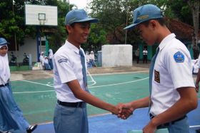 Madrasah Aliyah YPK Cijulang Lantik Pengurus OSIS Baru