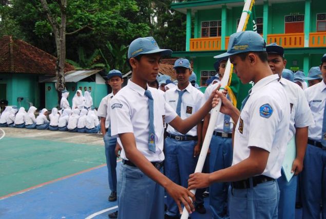 Madrasah Aliyah YPK Cijulang Lantik Pengurus OSIS Baru