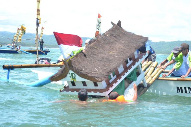 Hajat Laut Pantai Pangandaran 2011