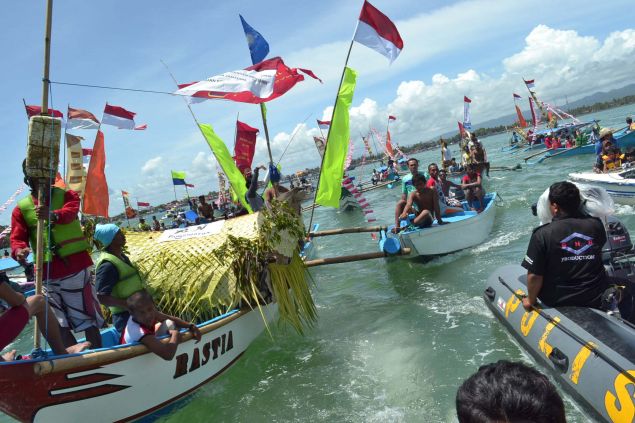 Hajat Laut Pantai Pangandaran 2011