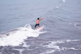 Pantai Bulak Setra Pangandaran Sensasi Baru Para Surfer