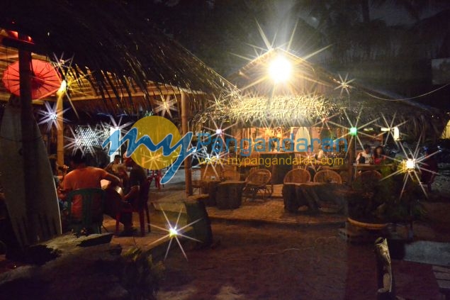 Suasana Malam di Mungil Steak House Pangandaran