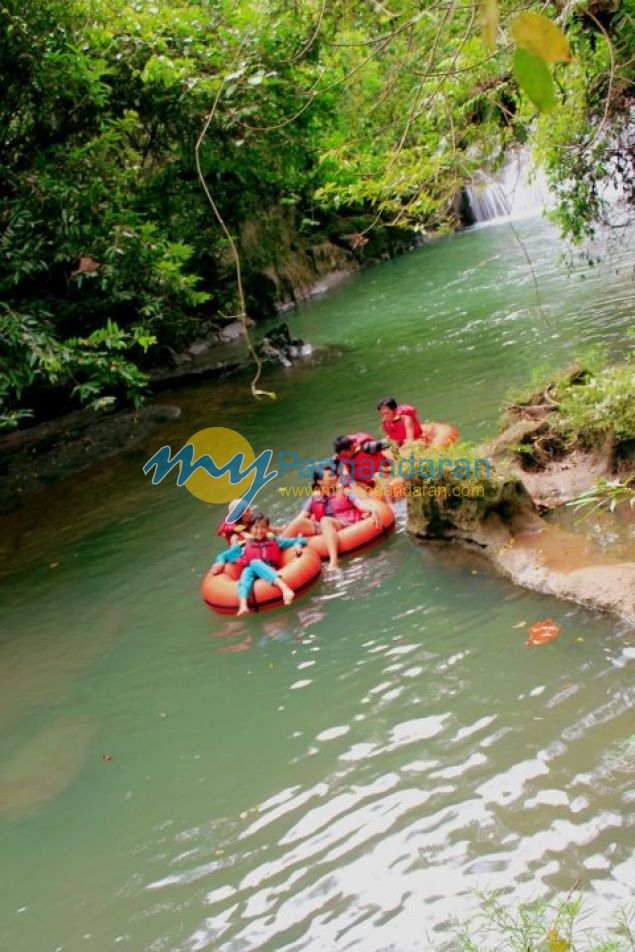 Watertubing Citumang