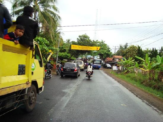 Ramainya Jalan Pangandaran Saat Libur Lebaran