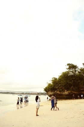 Galeri Photo Menikmati Sore di Pasir Putih Pangandaran