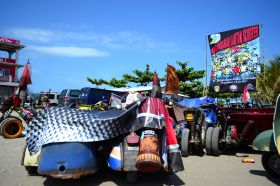 Pangandaran Lautan Scooter 2012