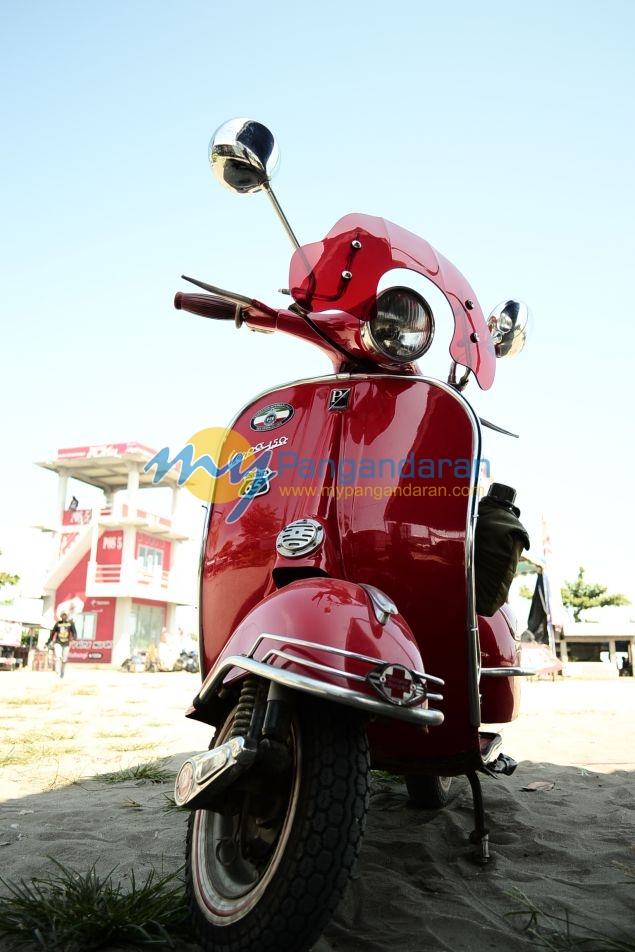 Pangandaran Lautan Scooter 2012