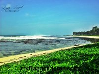 Indahnya Pantai Karapyak