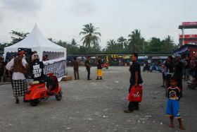 Potret Event 19th Annivesary Vespa Antique Club di Pangandaran