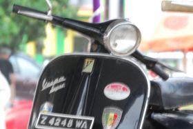 Potret Event 19th Annivesary Vespa Antique Club di Pangandaran