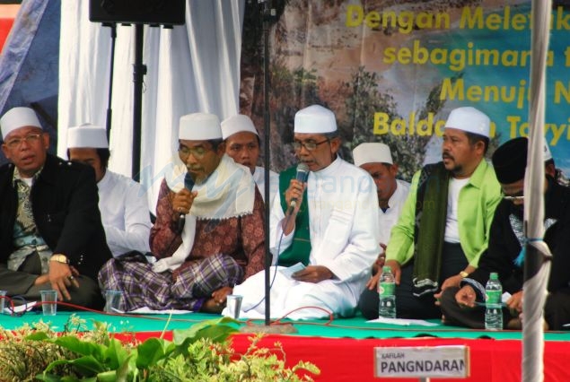 Foto Syukuran Kabupaten Pangandaran dan Gema Muharam 1434