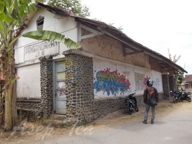 Menelusuri Jalur Kereta Banjar - Pangandaran - Cijulang Yang Telah Mati 