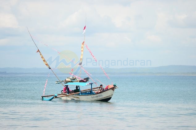 Rangkaian Syukuran Nelayan Pangandaran 2012