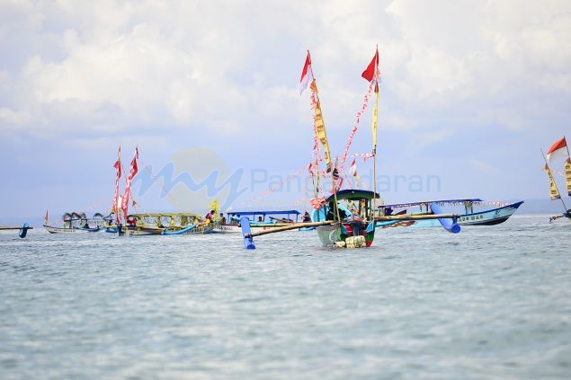 Rangkaian Syukuran Nelayan Pangandaran 2012