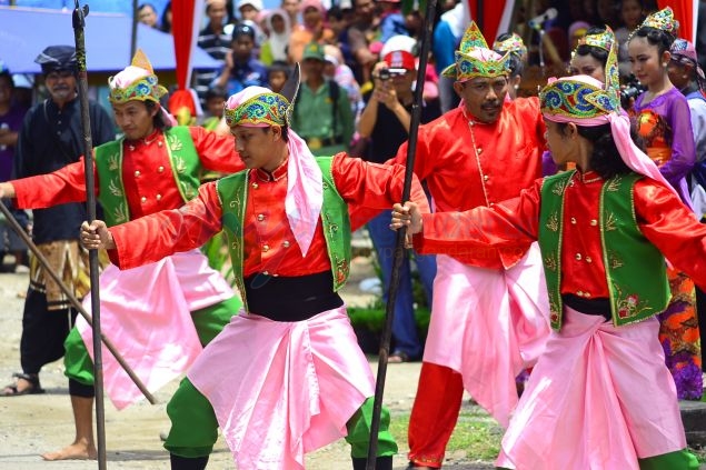 Rangkaian Syukuran Nelayan Pangandaran 2012