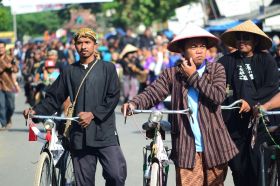 Dokumentasi Syukuran Nelayan Perahu Pesiar