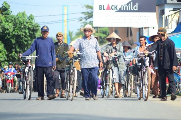 Dokumentasi Syukuran Nelayan Perahu Pesiar