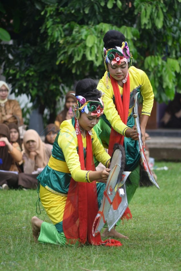 SMAN 1 Pangandaran Gelar Pentas Seni