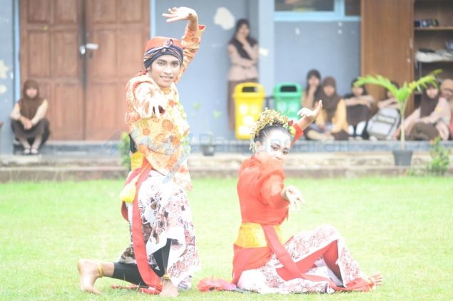 SMAN 1 Pangandaran Gelar Pentas Seni