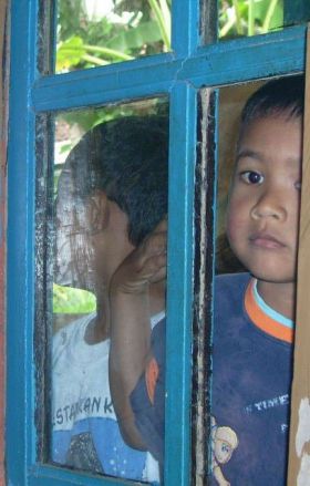 Melihat Potret Anak-Anak Pangandaran Bermain Saat ini