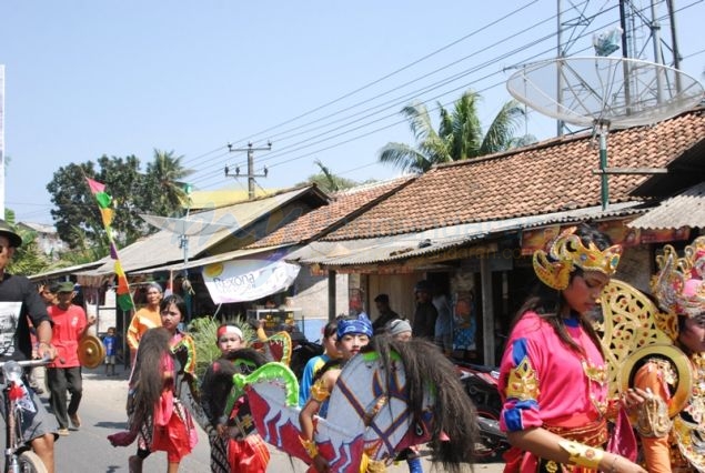 Barongan Alias Ebeg, Seni Tradisional Yang Nyaris Lenyap di Pangandaran