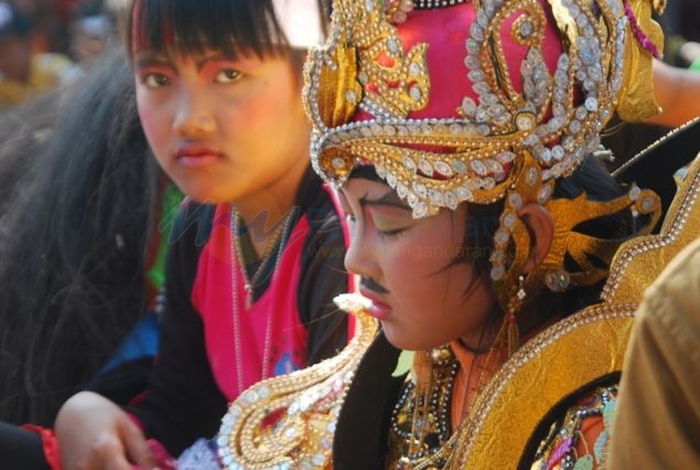 Barongan Alias Ebeg, Seni Tradisional Yang Nyaris Lenyap di Pangandaran