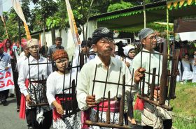 Karnaval dan Gelaran Budaya Meriahkan HUT ke 1 Kabupaten Pangandaran