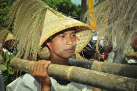 Karnaval dan Gelaran Budaya Meriahkan HUT ke 1 Kabupaten Pangandaran