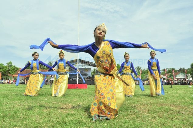 Karnaval dan Gelaran Budaya Meriahkan HUT ke 1 Kabupaten Pangandaran