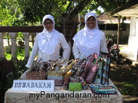 Campernik, Kreatifitas Ibu-ibu Pangandaran