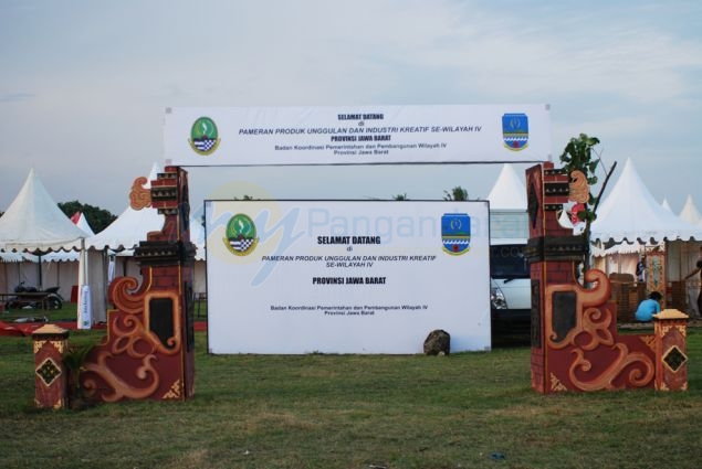 Mengintip Keseruan Hari Pertama International Kite Exhibition 2014