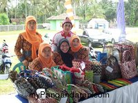 Campernik, Kreatifitas Ibu-ibu Pangandaran