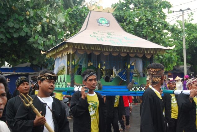 Dokumentasi Hajat Laut Pantai Barat Pangandaran Berlangsung Cukup Meriah