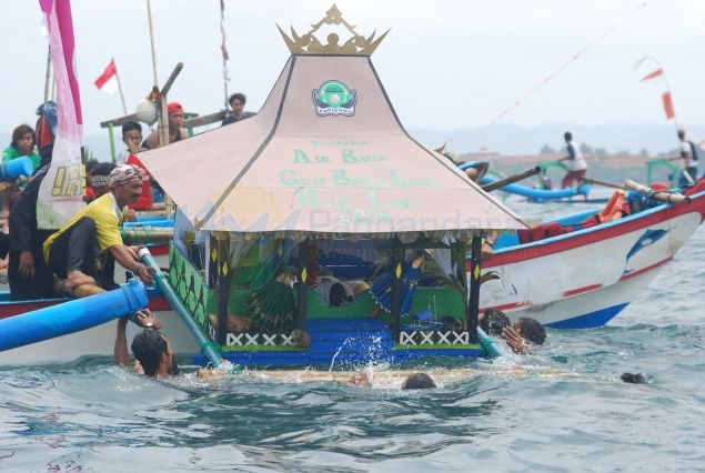 Dokumentasi Hajat Laut Pantai Barat Pangandaran