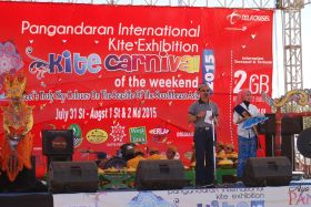 Galeri Photo " Pangandaran Kite carnival of the weekend 2015"