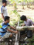 Tradisi Lodong Lebaran Warga Cikembulan