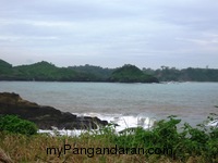 Indahnya Pantai Karapyak Yang Perawan