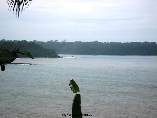 Indahnya Pantai Karapyak Yang Perawan