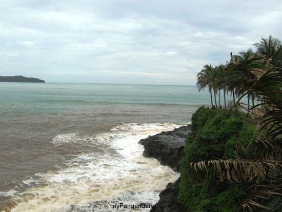 Indahnya Pantai Karapyak Yang Perawan