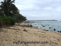 Indahnya Pantai Karapyak Yang Perawan