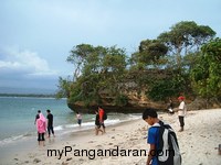 Indahnya Pasir Putih Pangandaran