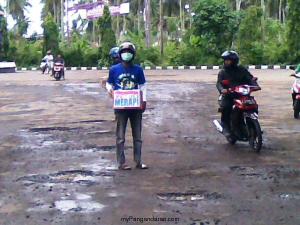 Viking Pangandaran Galang Bantuan Bencana Merapi