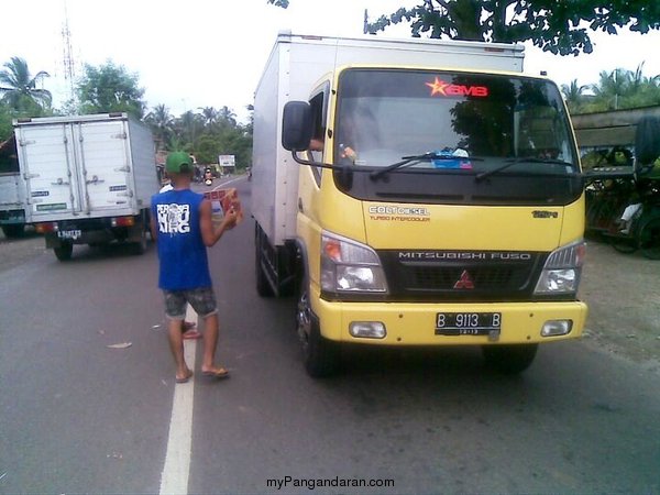 Viking Pangandaran Galang Bantuan Bencana Merapi