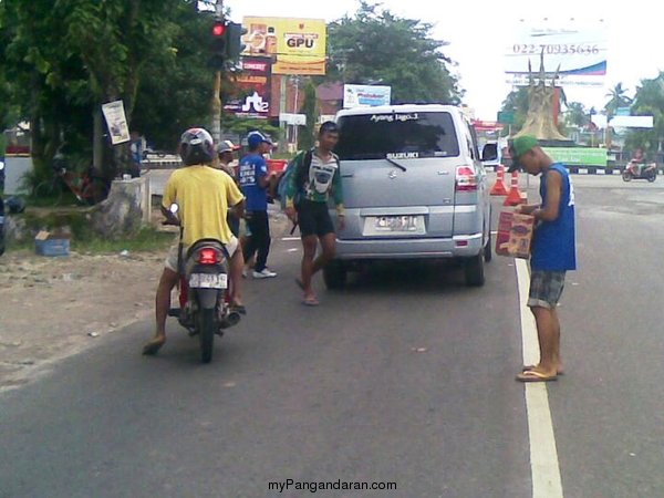 Viking Pangandaran Galang Bantuan Bencana Merapi