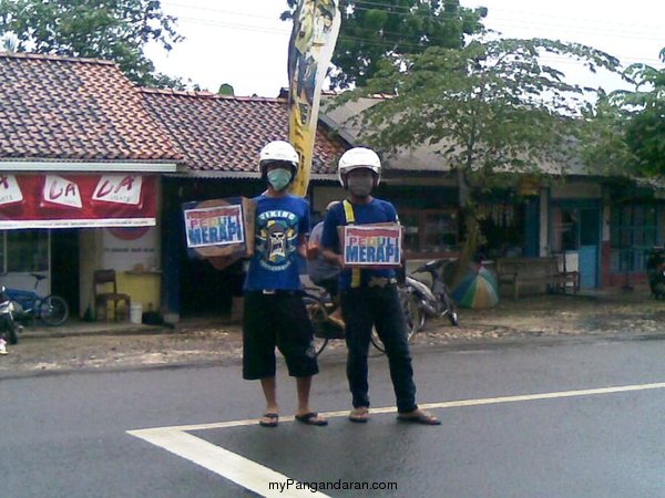 Viking Pangandaran Galang Bantuan Bencana Merapi