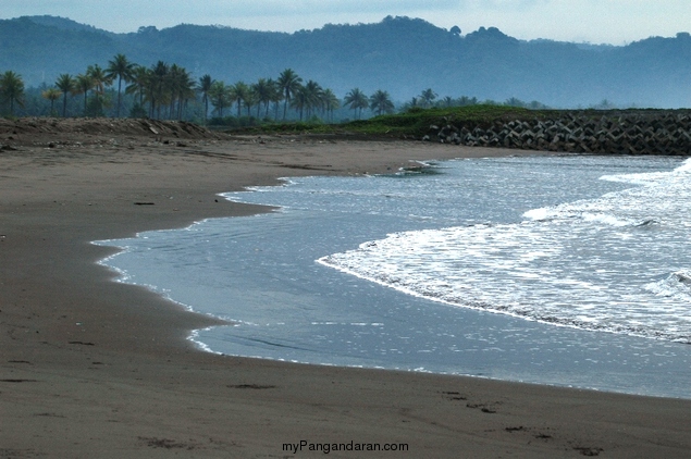 Pesona Pantai Bulak Setra Pangandaran