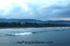 Pesona Pantai Bulak Setra Pangandaran