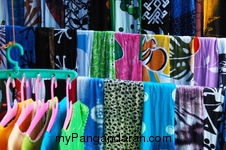 Para Penjual Baju Pantai Pangandaran