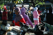 Senam Aerobic Pinggir Pantai Pangandaran