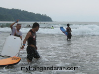 Ada Ohang Di Pangandaran